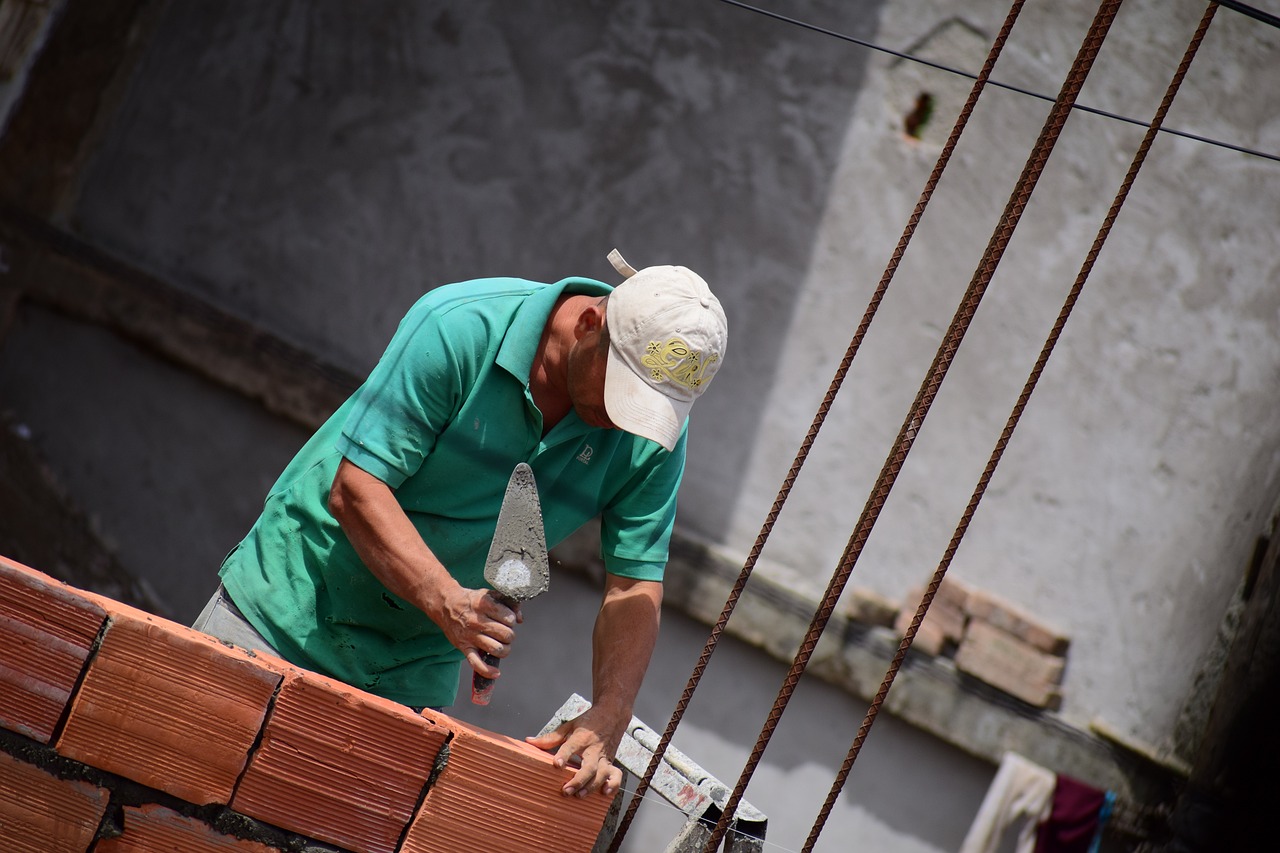 builder-5158299_1280